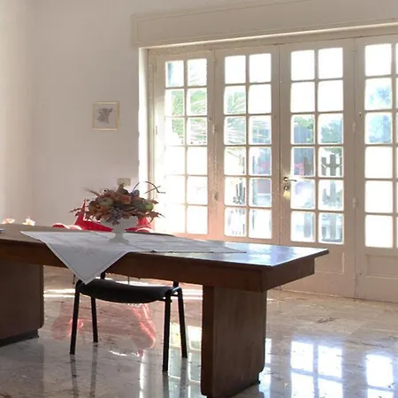 Casa Dani Homestay *